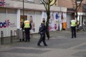 Einsatz BF Koeln Messerstecherei Koeln Porz Josefstr P51